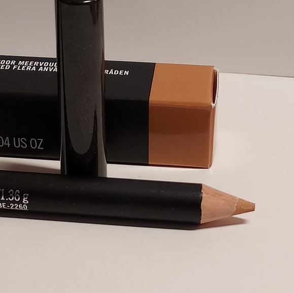 MAC Chromagraphic Pencil Multi-Use Liner *NC42/NW35* / .04 oz / New in box - Picture 3 of 5